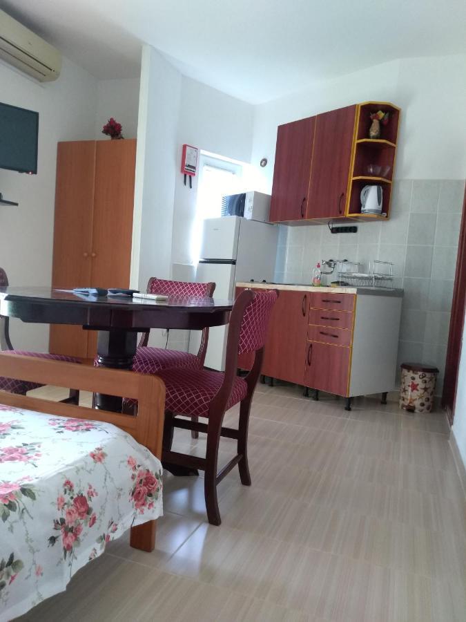 Apartment Stella Муртер Екстериор снимка